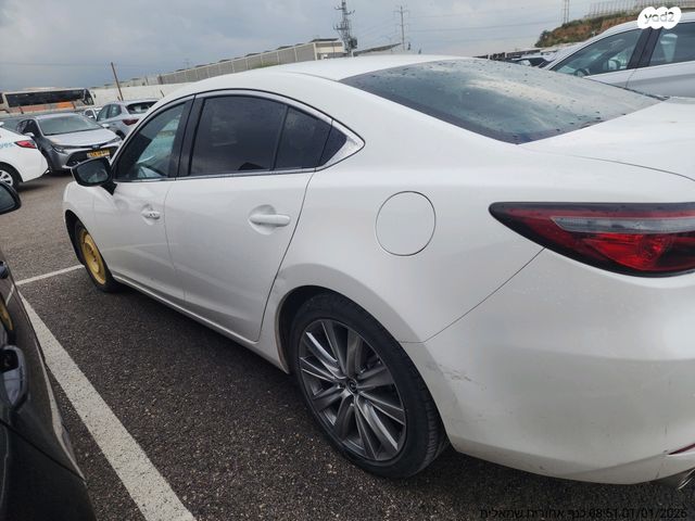 מודעת רכב מאזדה 6