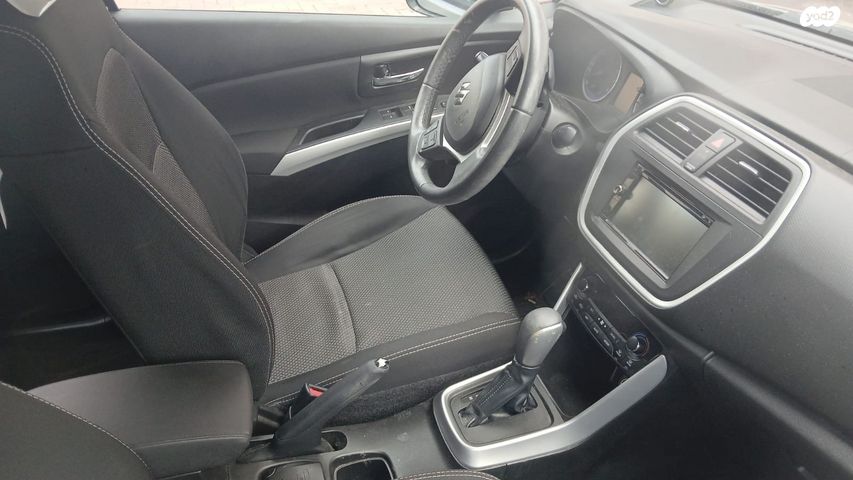 סוזוקי קרוסאובר