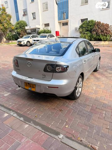 מאזדה 3