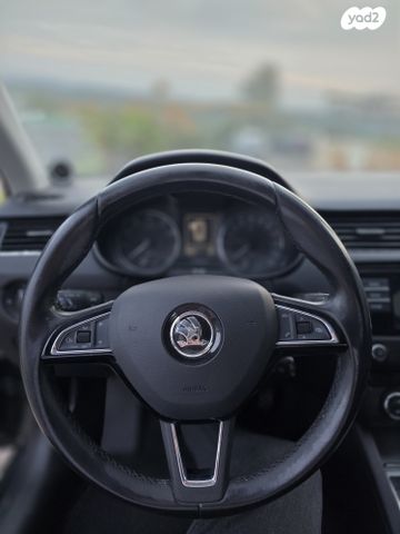 סקודה אוקטביה 