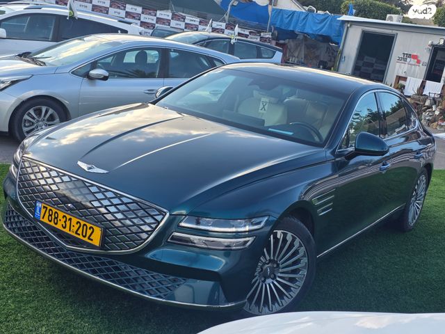 מודעת רכב ג'נסיס G80