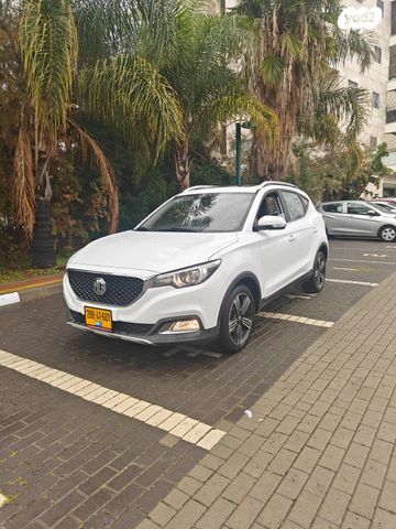 מודעת רכב אם ג'י ZS 2