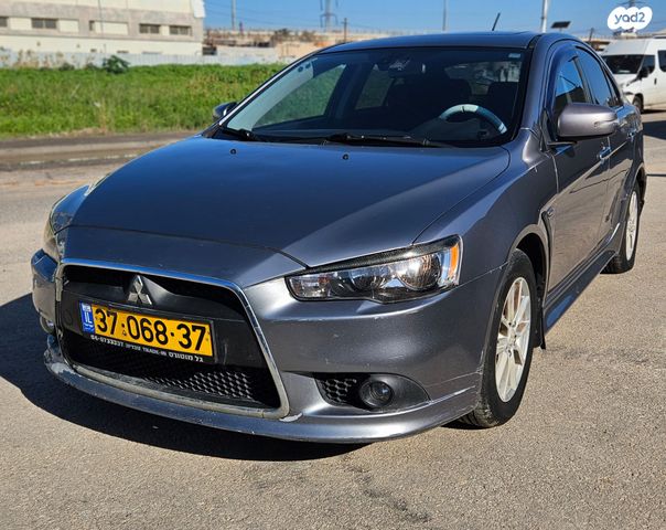 מיצובישי לנסר