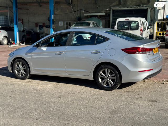 יונדאי אלנטרה