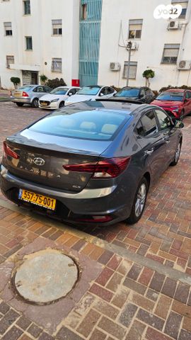 יונדאי אלנטרה