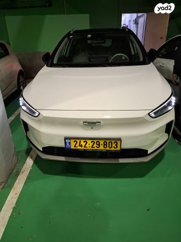 מודעת רכב ג׳ילי Geometry C