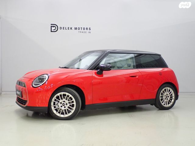 מודעת רכב מיני קופר SE (חשמלית)