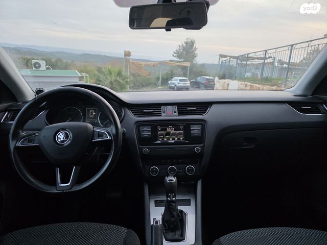 סקודה אוקטביה 