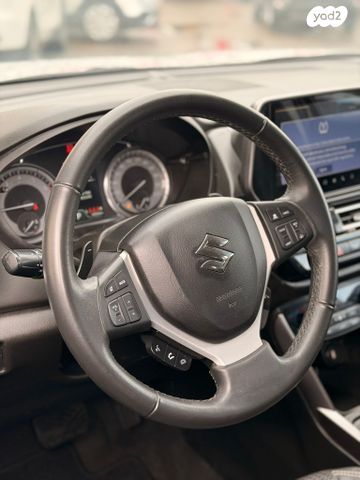 סוזוקי S-Cross