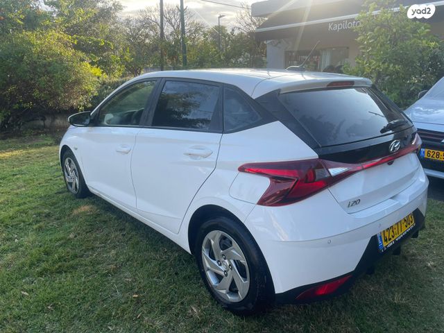 יונדאי i20