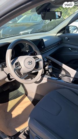 יונדאי אלנטרה