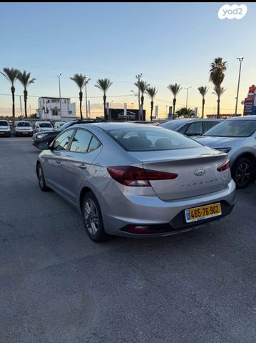 יונדאי אלנטרה