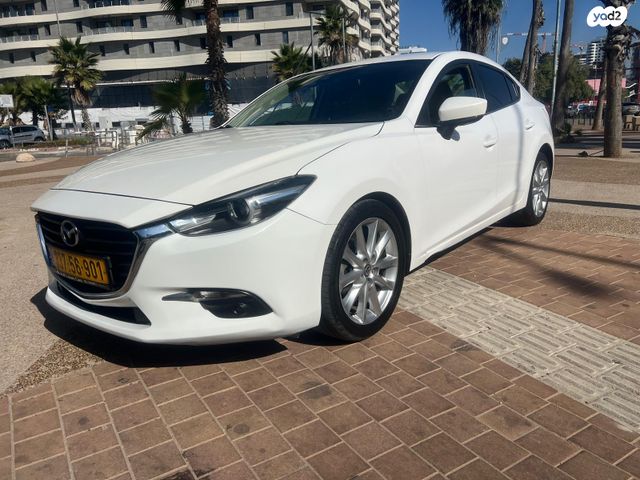 מודעת רכב מאזדה 3