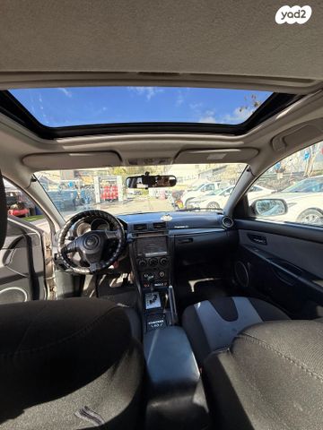 מודעת רכב מאזדה 3