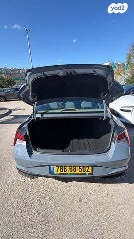 יונדאי אלנטרה