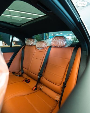 מרצדס-בנץ C-class