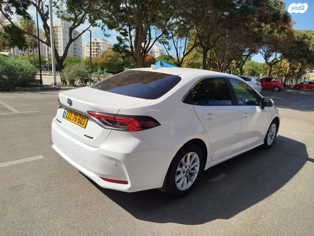 טויוטה קורולה