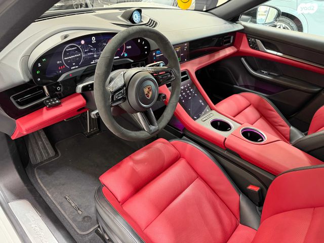 פורשה טייקן