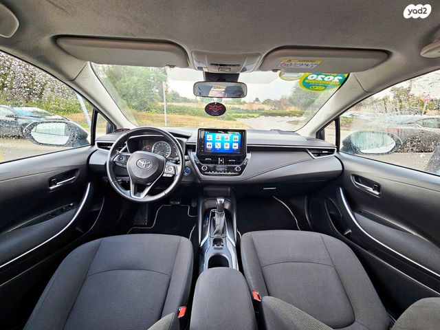 טויוטה קורולה