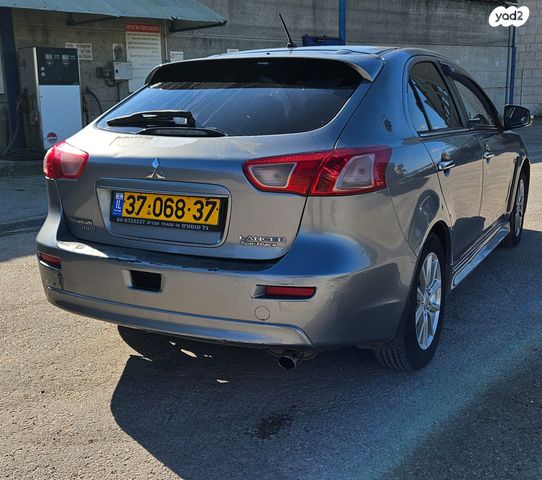 מיצובישי לנסר