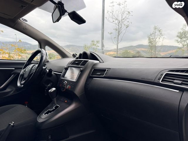 טויוטה ורסו