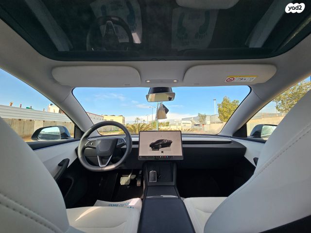 טסלה מודל 3