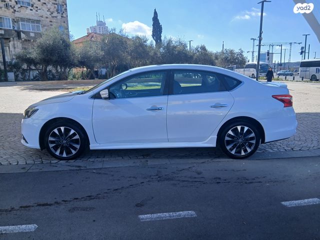 ניסאן סנטרה