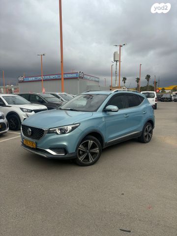 מודעת רכב אם ג'י ZS