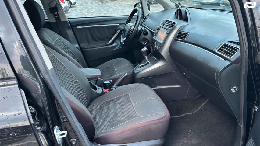 טויוטה ורסו