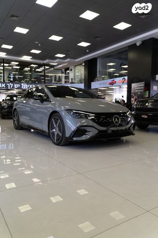 מודעת רכב מרצדס-בנץ EQE