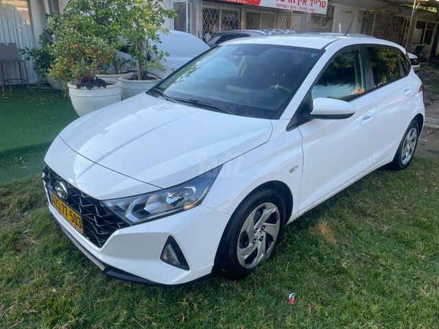מודעת רכב יונדאי i20