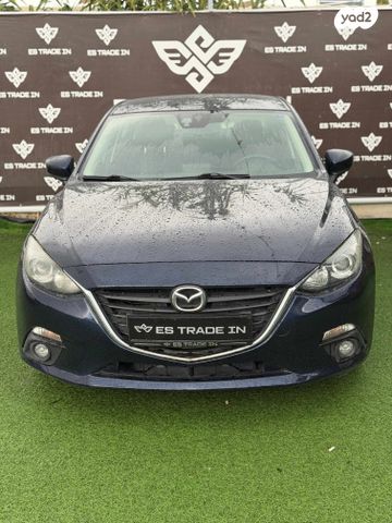 מודעת רכב מאזדה 3