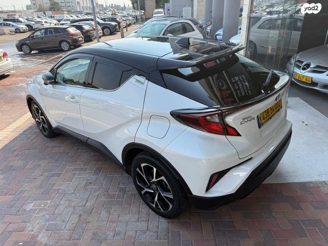 טויוטה C-HR