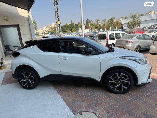 טויוטה C-HR