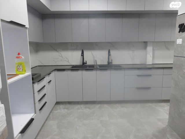 שדרות הרב מפוניביז 3