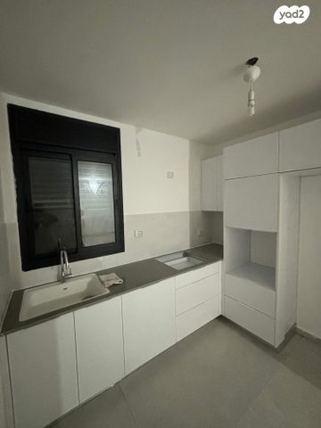 דירה, דרור 33, חורשת נח, אופקים