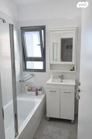 דירה, עפרה חזה 14, משכנות האומנים, קרית מוצקין