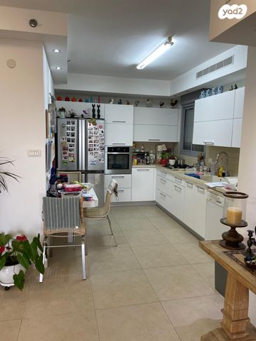 דירה, הפטל 19, הפרפר, קרית ביאליק