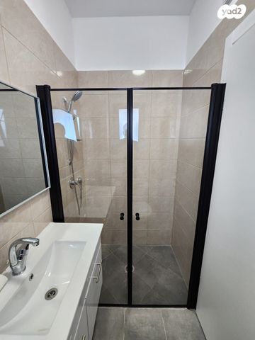 דירה, דרך השלום 6, שמעון פרס/ האצטדיון, נהריה