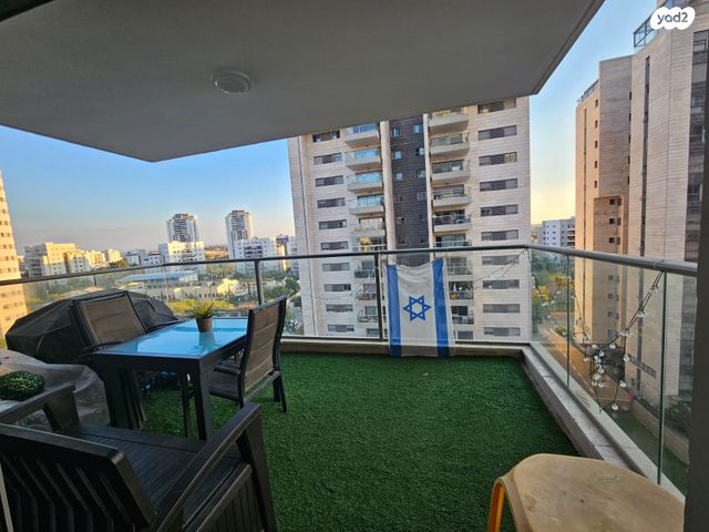 דירה, המשוט 11, נאות רבין, יבנה