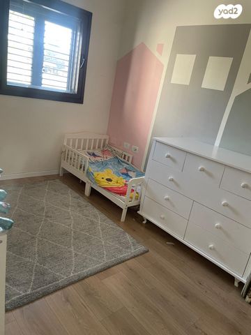 דירה, הקוצרים 11, מרכז, הרצליה