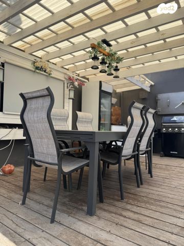 דו משפחתי, הנביאים 10, נאות יהודית ונווה ארזים, חולון