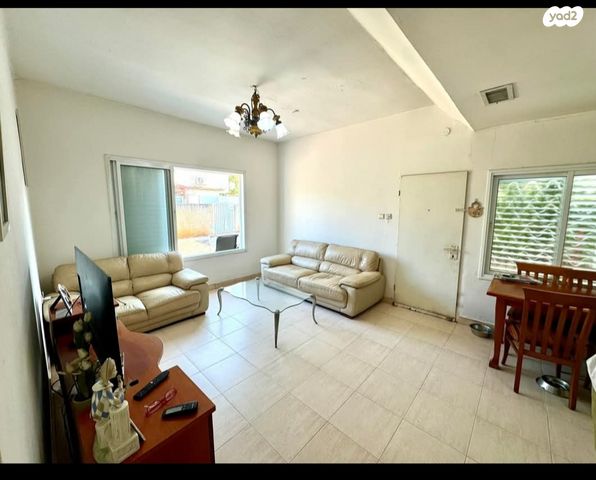 בית פרטי/ קוטג', שמריהו לוין 14, רסקו ב', חולון