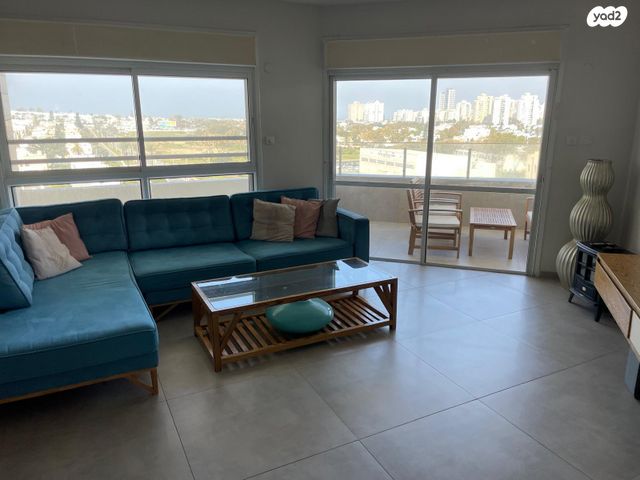 שדרות רוטשילד 30