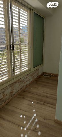 דירה, נתיב חן 6, נווה שאנן, חיפה