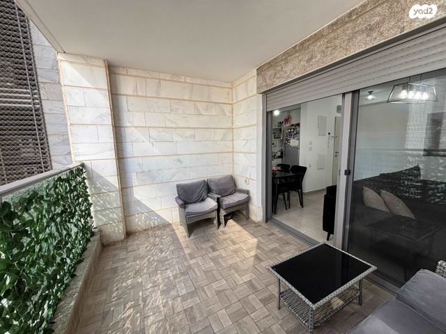 דירה, היסמין 111, הפרחים, קרית גת