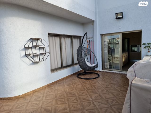 גג/ פנטהאוז, בלפור 3, רמב"ם, ראשון לציון