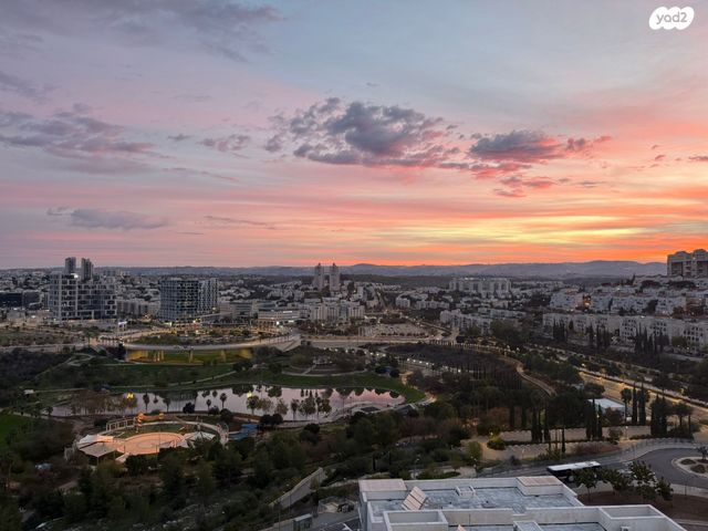 דירה, עפרוני 18, הציפורים, מודיעין מכבים רעות