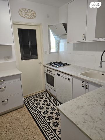 דירה, הדס 10, גמלא, קצרין