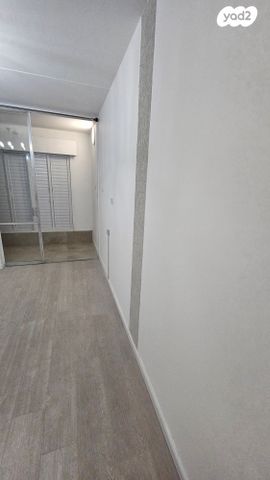 דירה, ז'בוטינסקי 14, גבעה א', שביט, קרית אתא